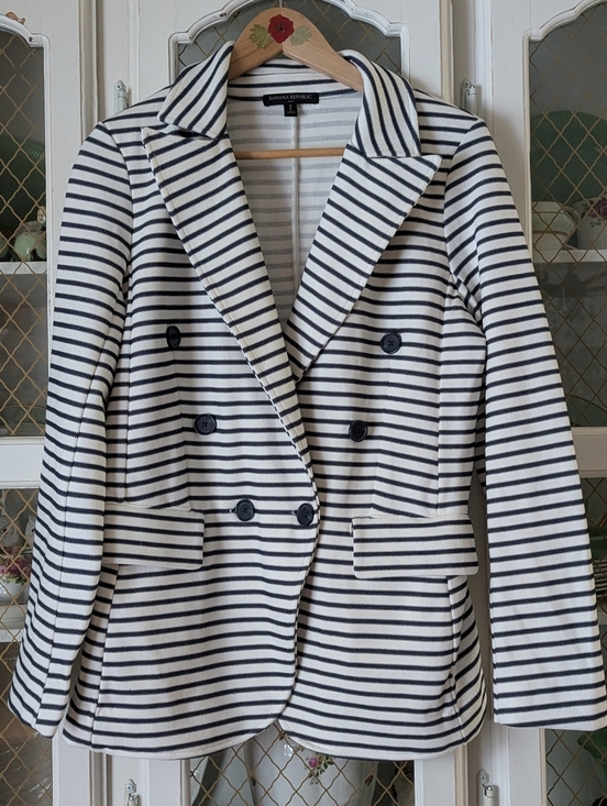 Banana Republic Jackets & Blazers - ⚓Banana Republic Navy & White Striped Nautical Double-Breasted Summer Blazer